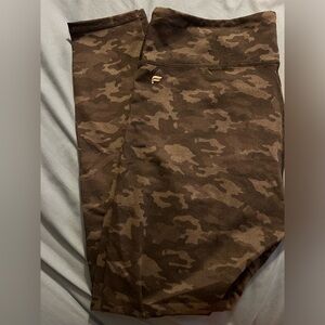 Fabletics camp leggings